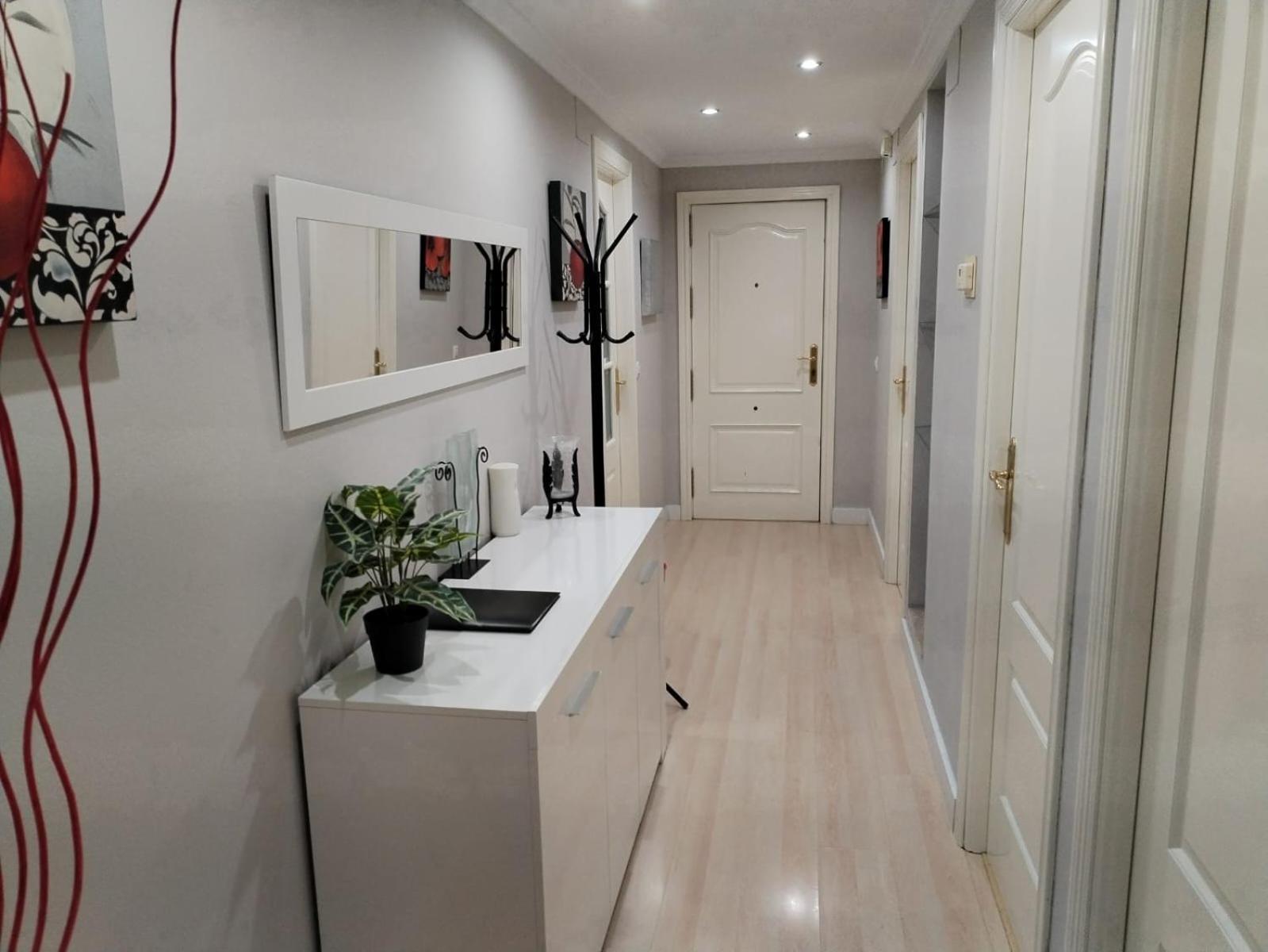 Apartamento Con Parking Privado Gratis Incluido コルドバ エクステリア 写真